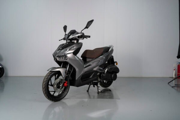 MOTOR4
